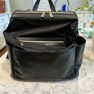 Beis diaper bag